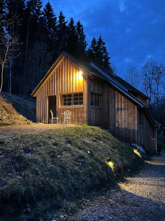カントリー風のおしゃれな木の家の画像 75選 - 2026 年 5月 | Houzz