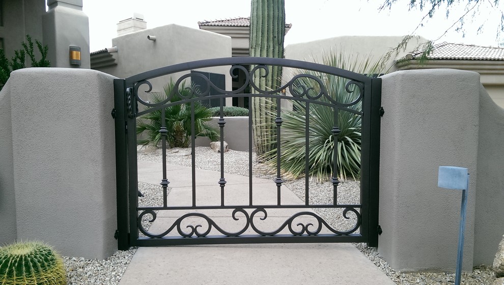 Entryway - transitional entryway idea in Phoenix