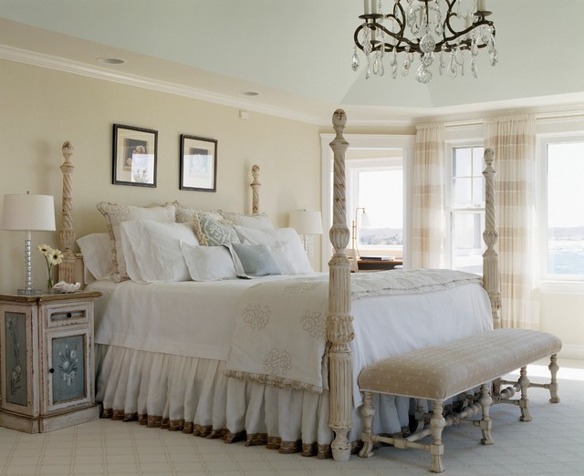 Waterfront Retreat shabby-chic-style-camera-da-letto