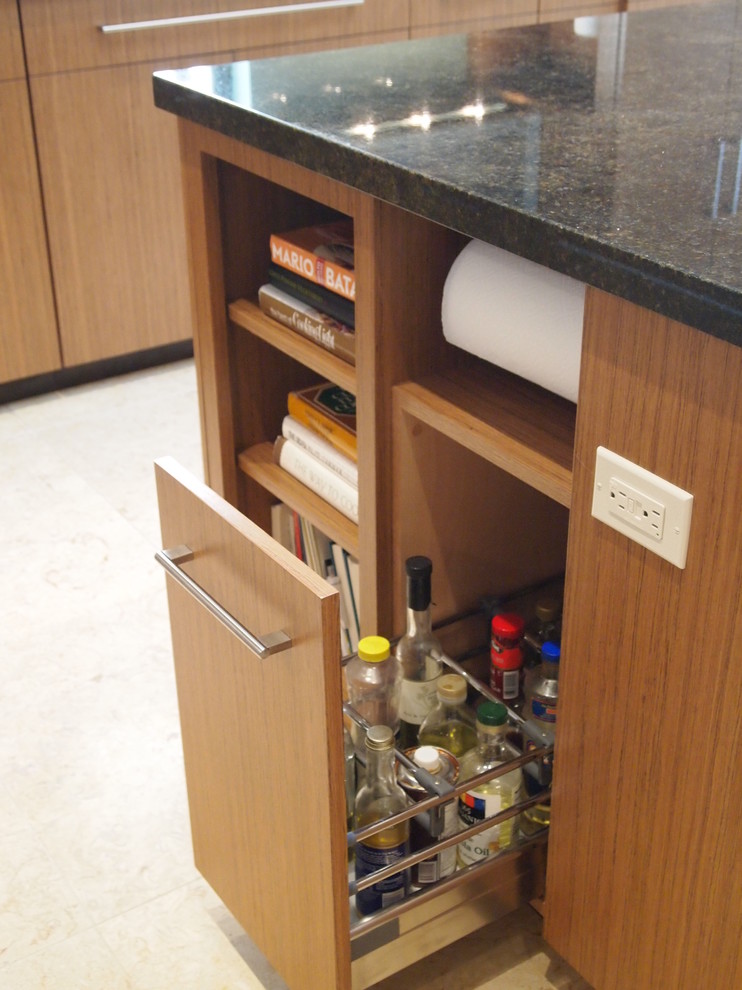 Kitchen with Extras