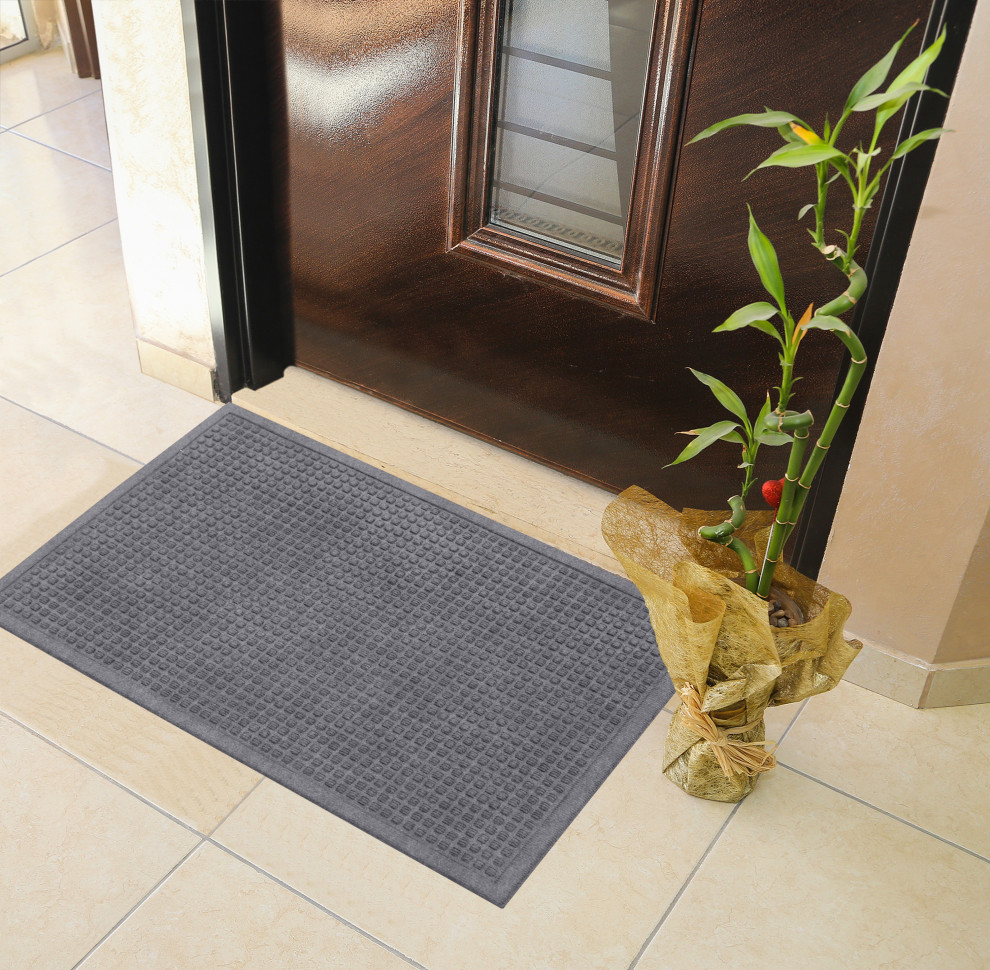 Polypropylene Dirt Cleaning and Water Absorbing Door Mats, 24