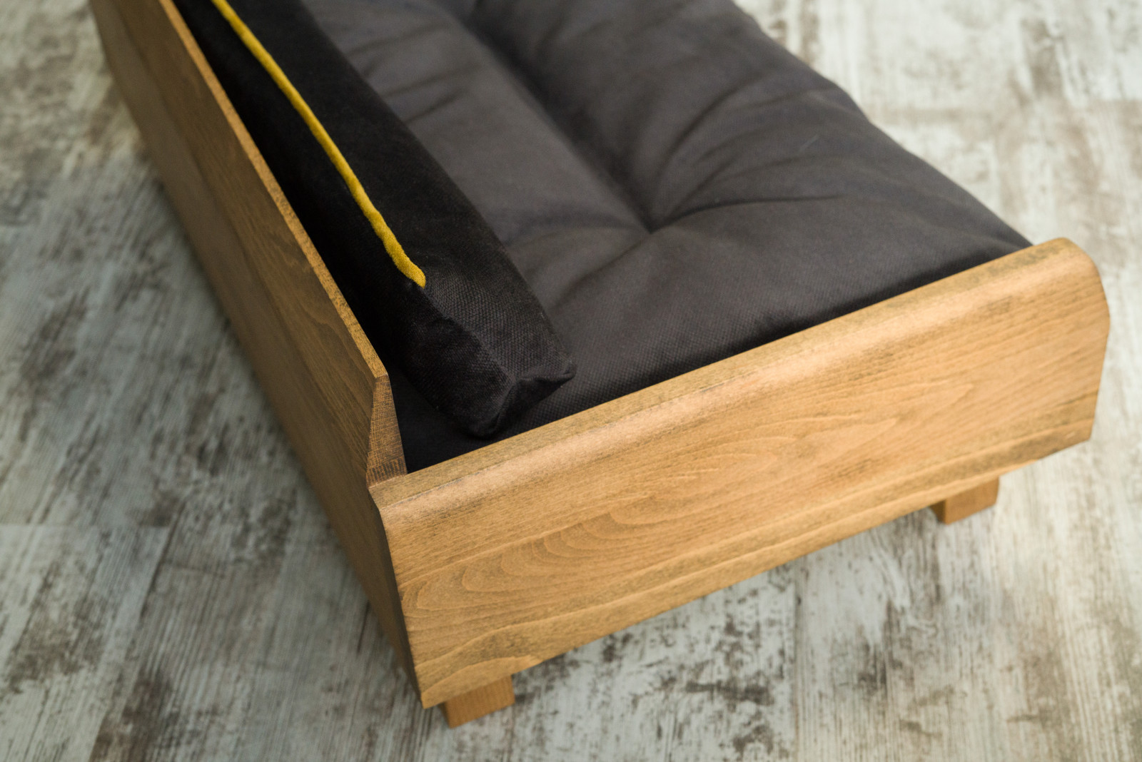 Лежанка для собак OLZY-D