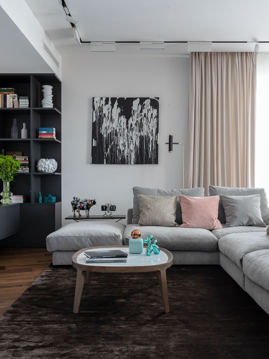 Микки Маус в "Кандинском"