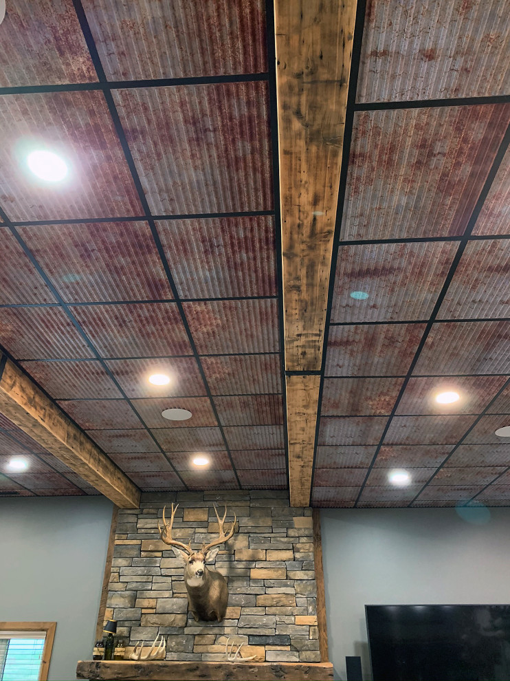 Inspiration for a rustic home design remodel in Calgary