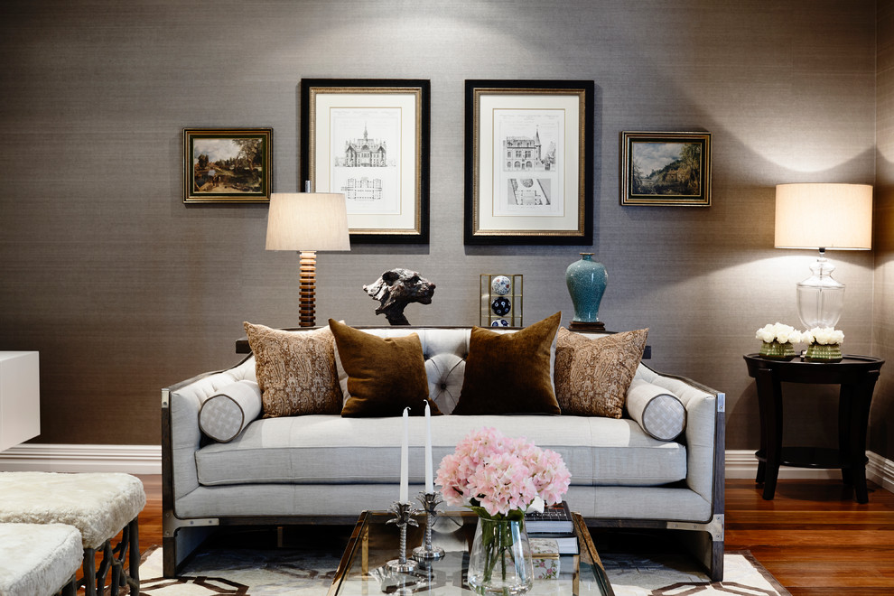 This is an example of a transitional home design in Melbourne.