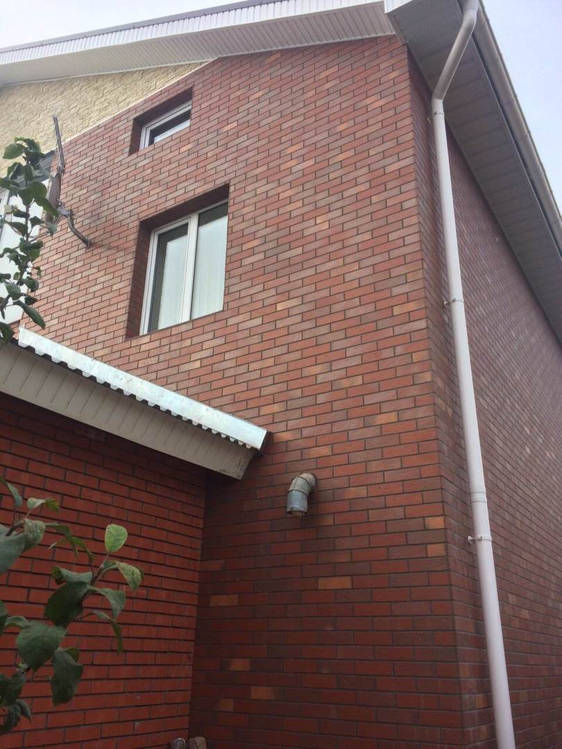 Отделка фасада частного дома