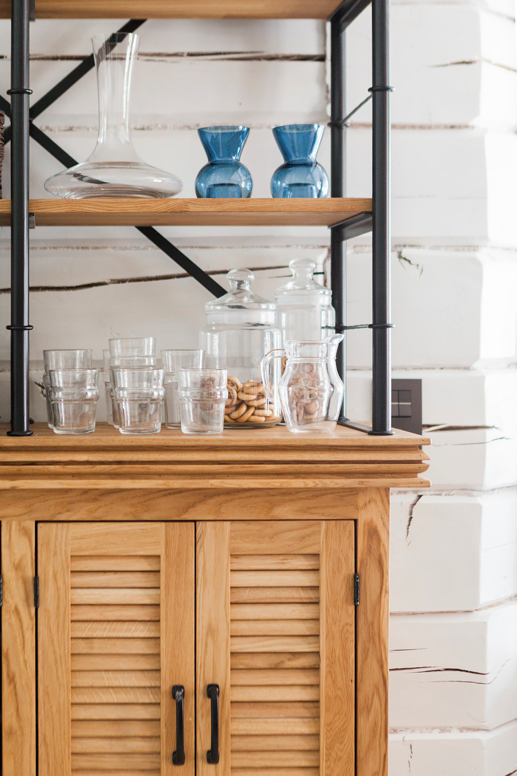 Гостиная под готовой крышей