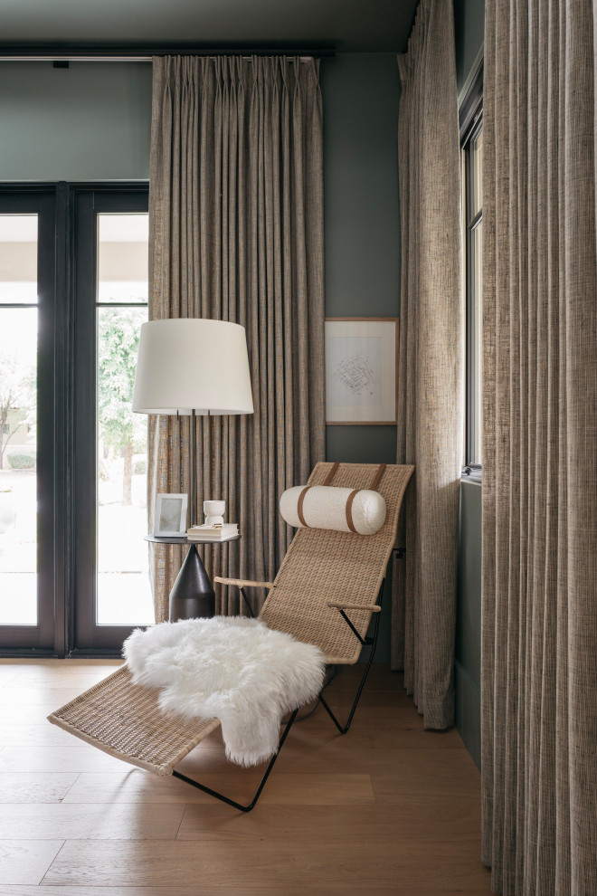 Inspiration for a transitional home design remodel in Phoenix