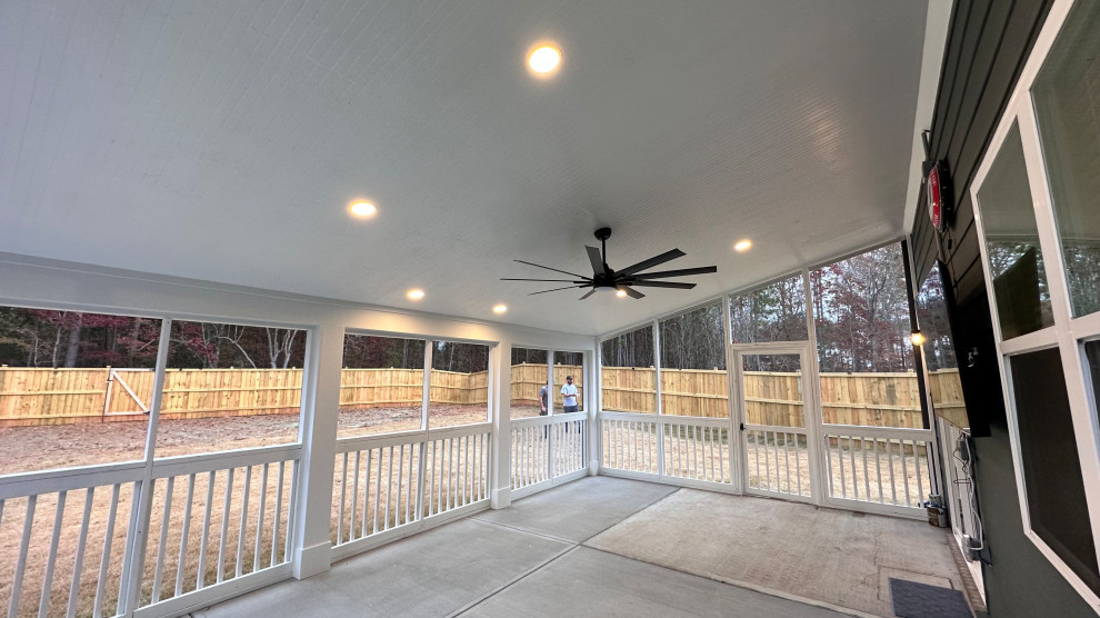 Dallas Covered and Scr Patio