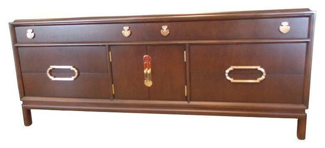 Vintage Thomasville Dresser 2 150 Est Retail 1 475 On Vintage Thomasville Dresser 2 150 Est Retail 1 475 On Chairish Com