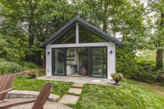 Backyard Cottage Expands a Virginia Family’s Living Space