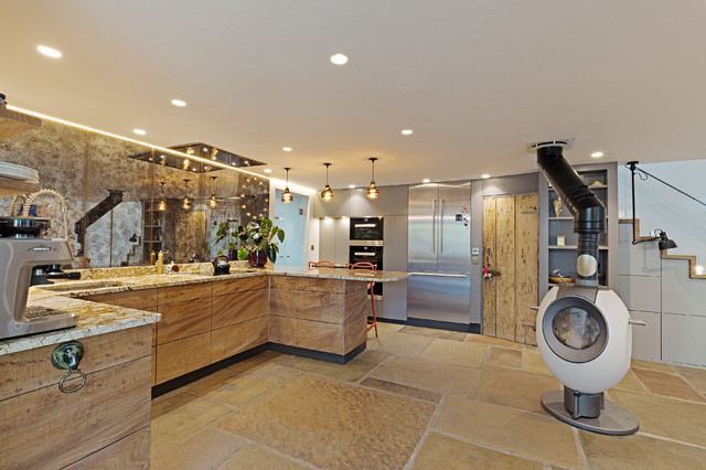 Elm and Paint Kitchen landstil-koekken
