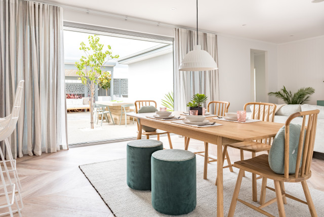 Treeby Display Home sala-da-pranzo