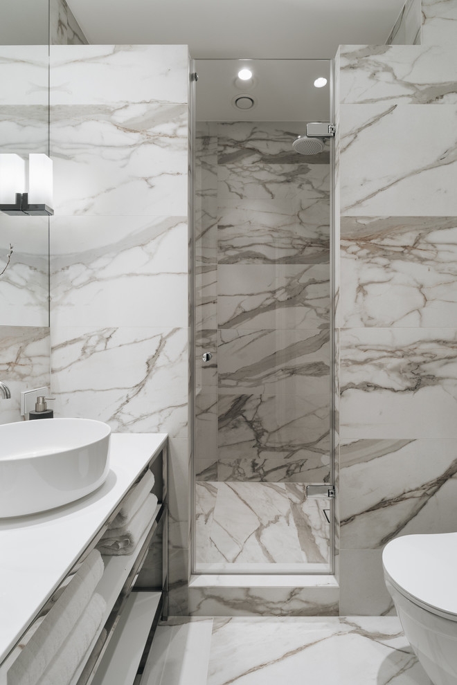 Двухкомнатная квартира в центре Петербурга