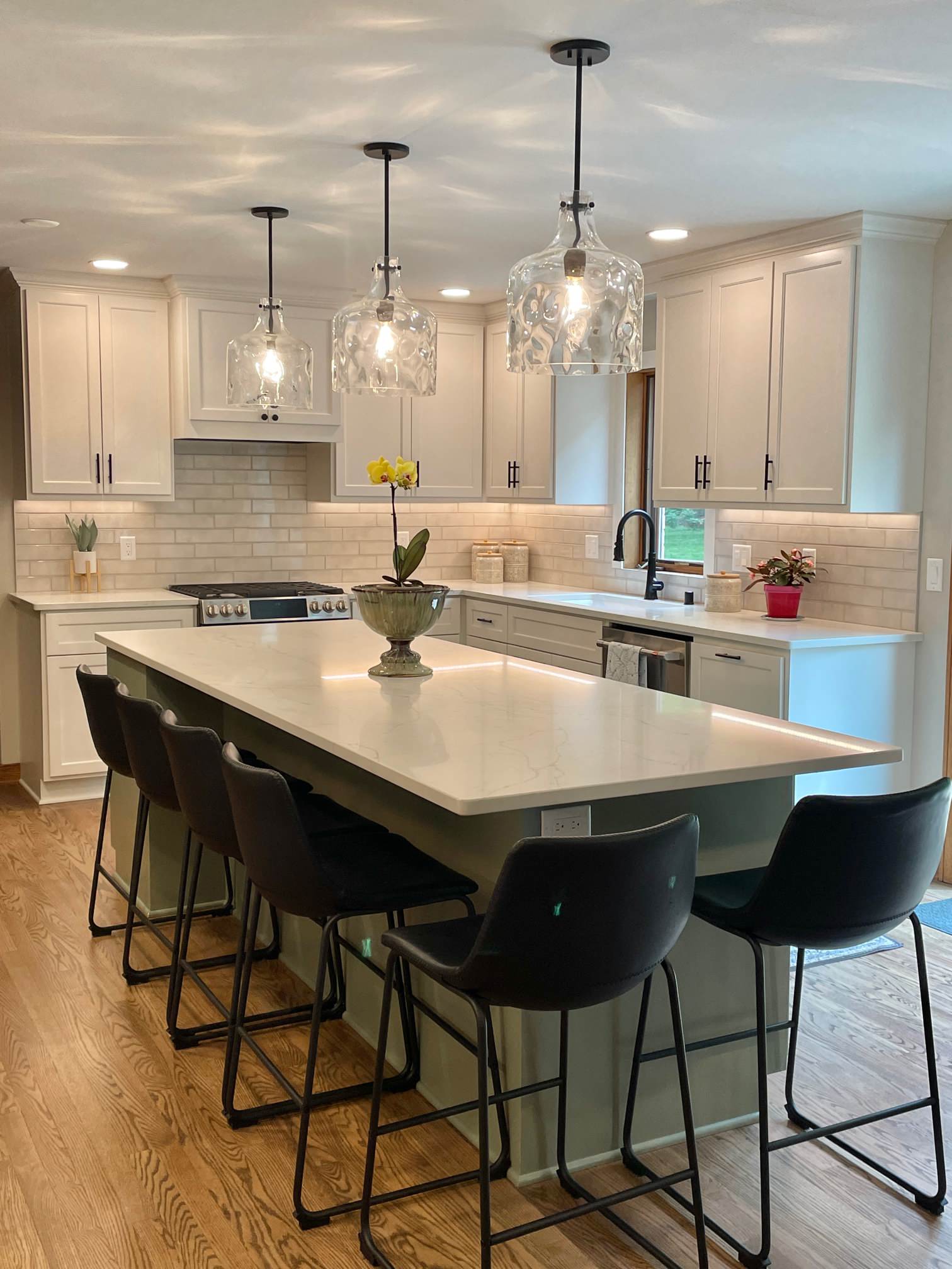 Beautiful New Kitchen in Brookfield