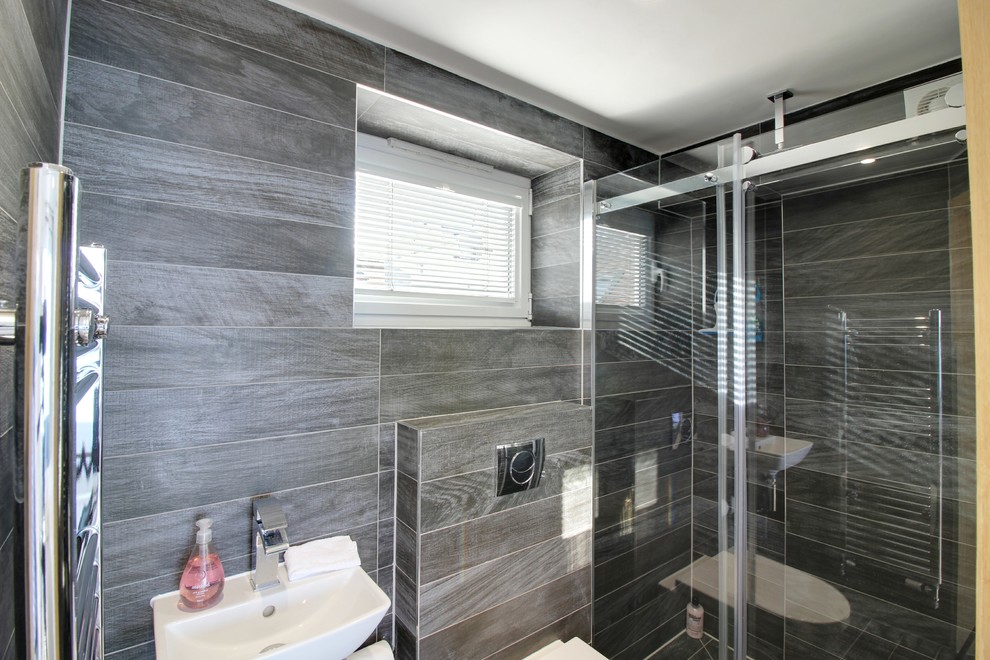 This is an example of a beach style bathroom in Kent.