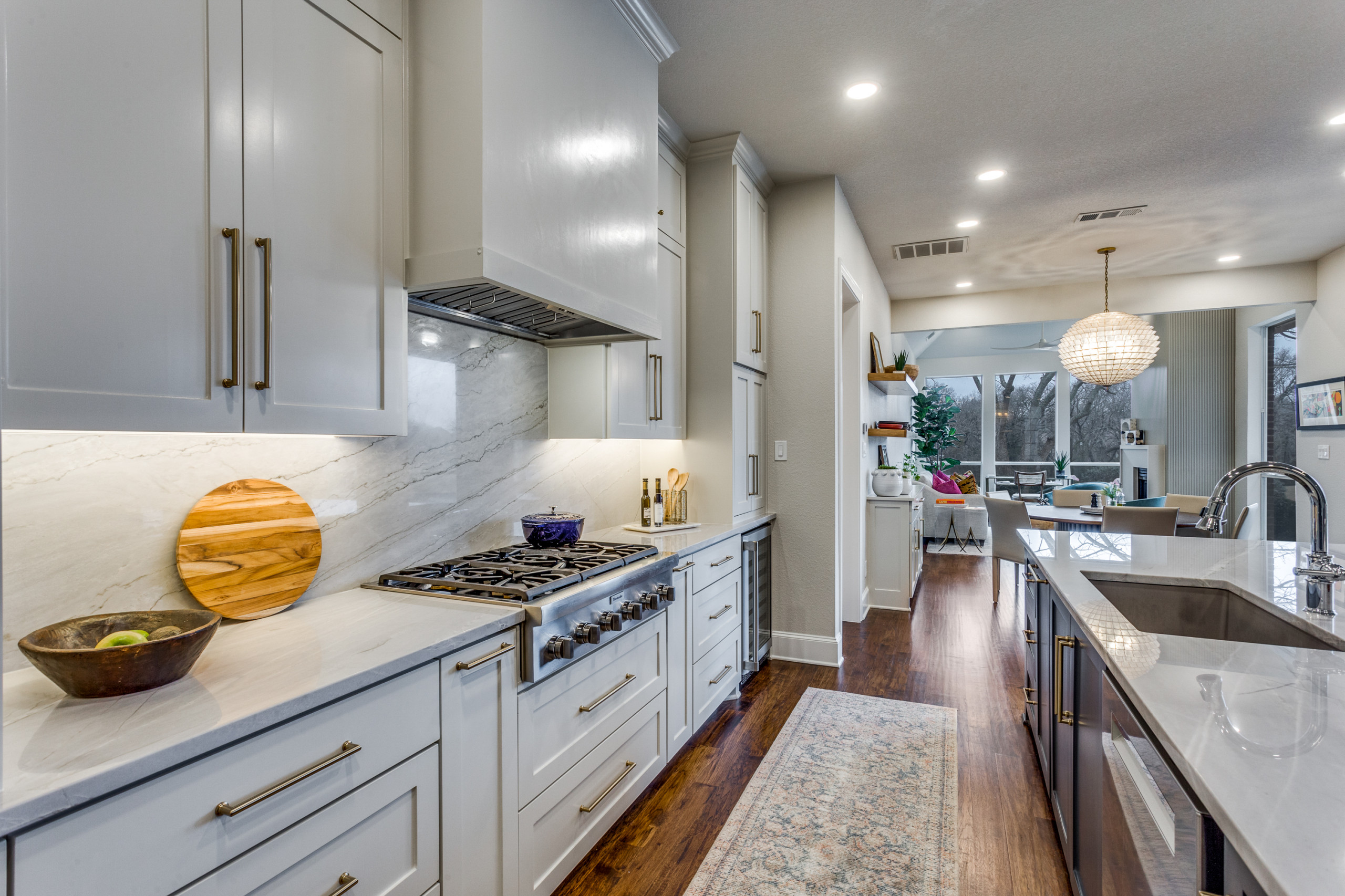 Transitional Luxury-Kitchen