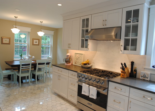 Refreshing Kitchen Renovation trendy-koekken