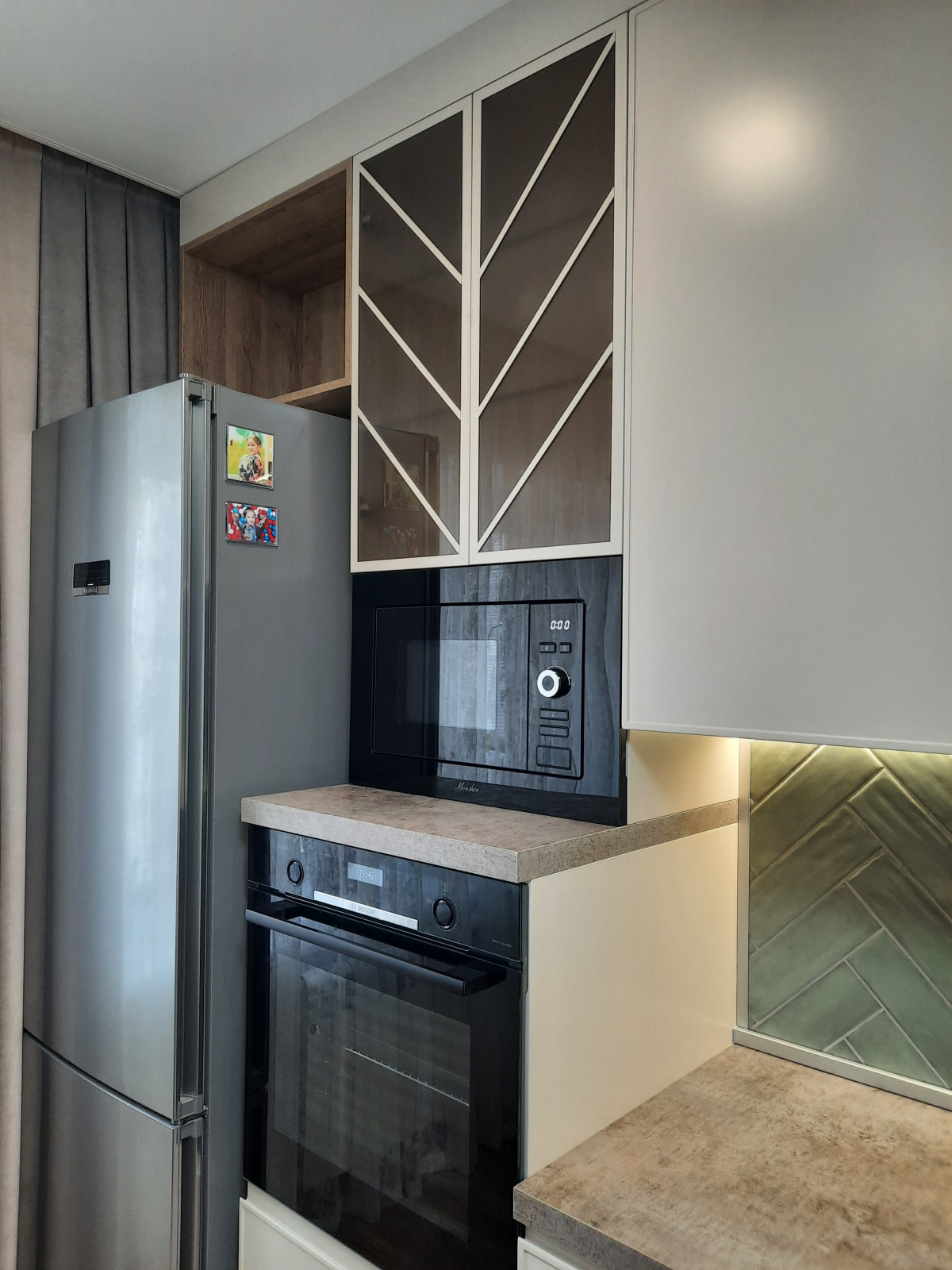 Фото элегантной кухни.