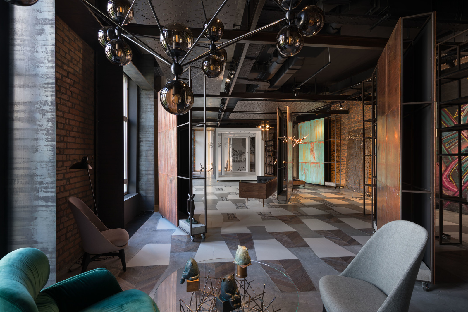 Галерея гаражного дизайна «Тіні та відтінки»