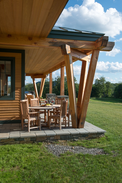 Timber & Stone Patio rustikt-veranda
