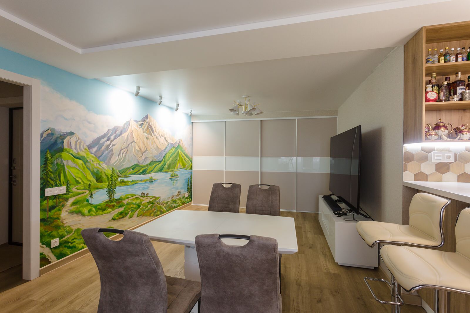 Капитальный ремонт 3-х комнатной квартиры, 100 м², ЖК «Символ»