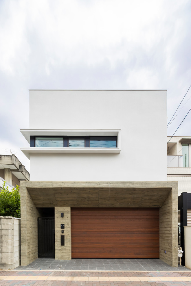 This is an example of a modern white exterior in Nagoya.