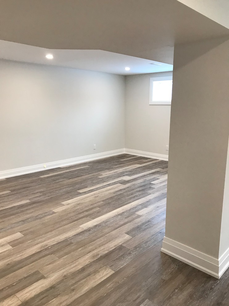 Home design - transitional home design idea in Toronto