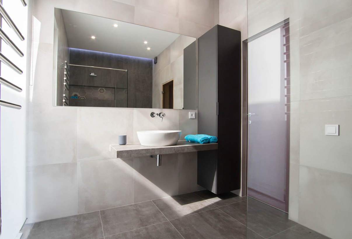 Современная ванная комната