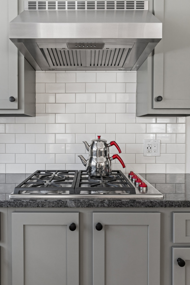 Example of a transitional kitchen design in Burlington