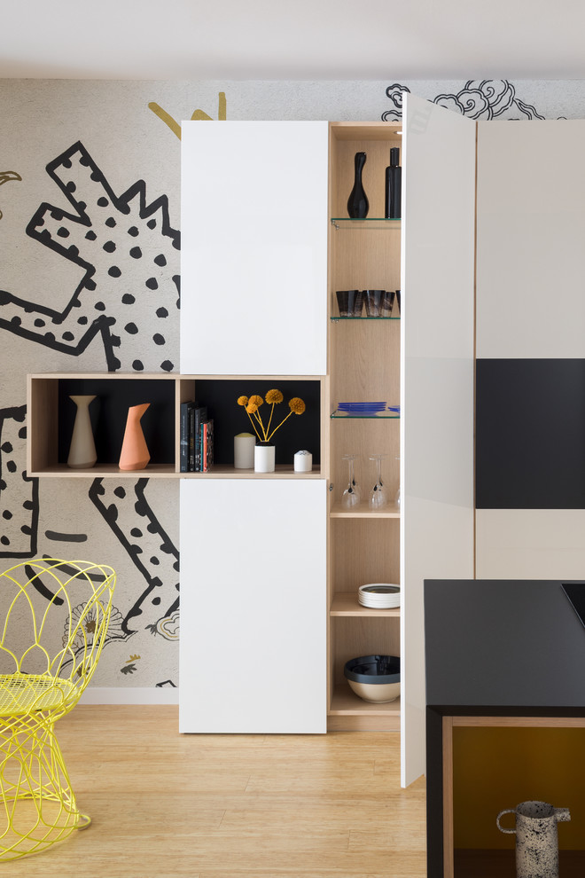 Réalisation d'une cuisine design.