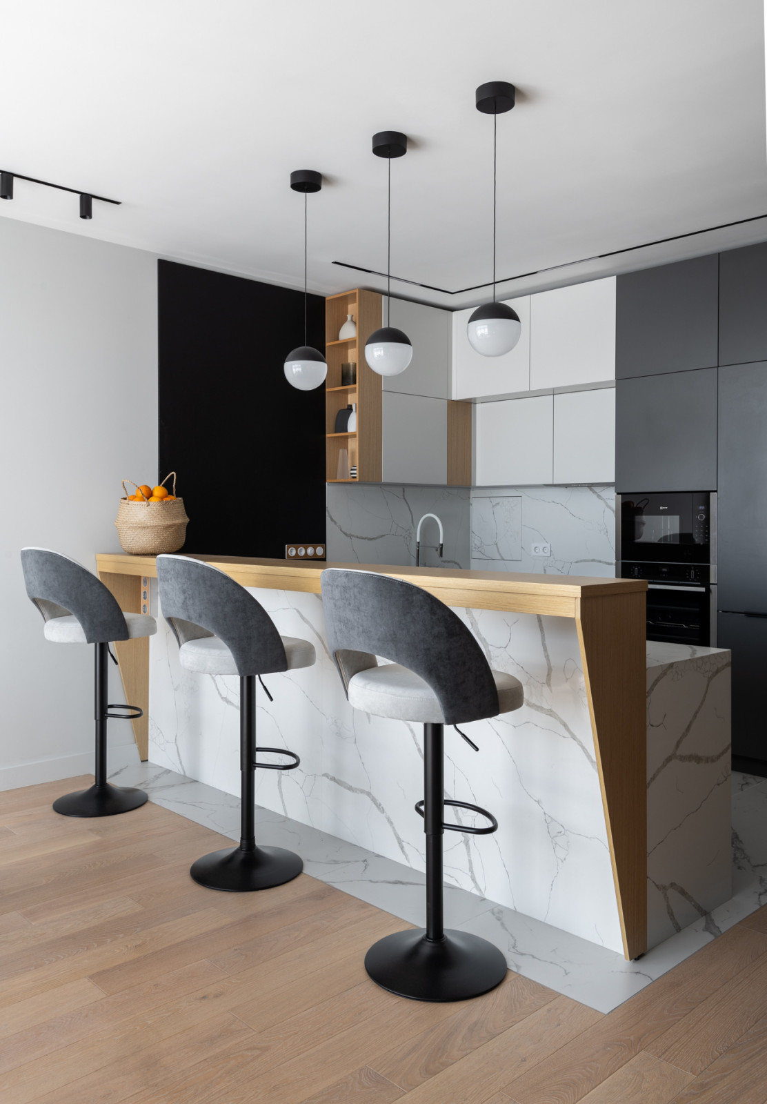 Просторная и современная квартира в ЖК Монодом для семьи с тремя детьми