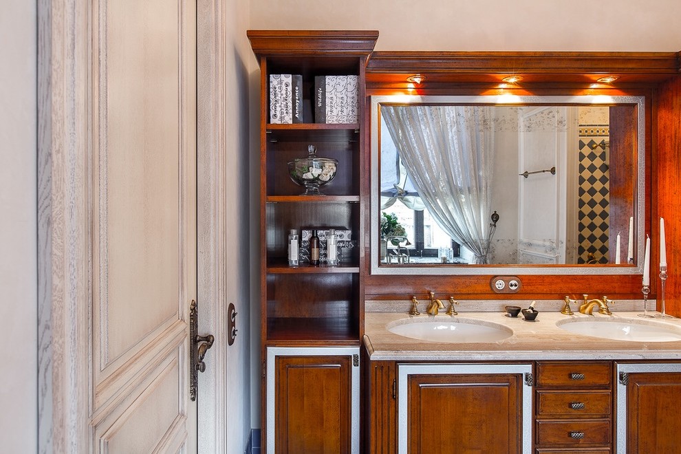 Продолжение истории.........