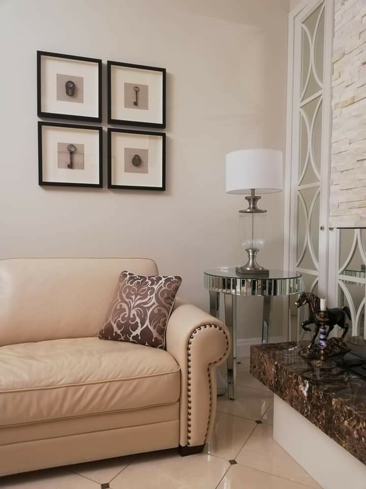 Дом в стиле американская классика, неоклассика. Фото в процессе