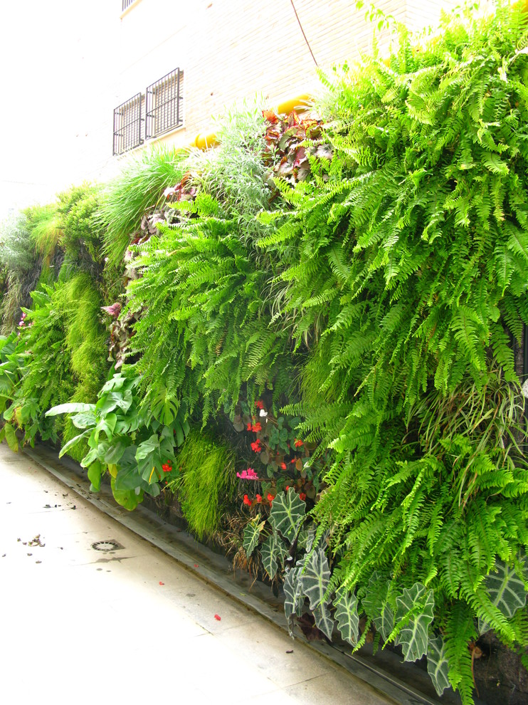 Living Wall fabric Contemporary Landscape London by Scotscape