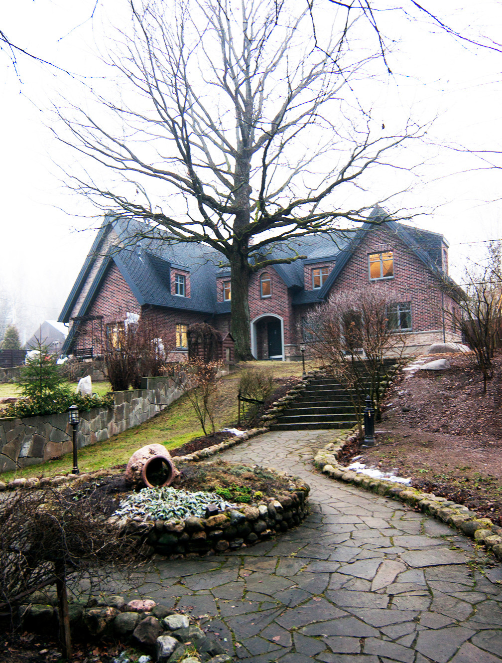 Загородный дом в стиле Тюдор