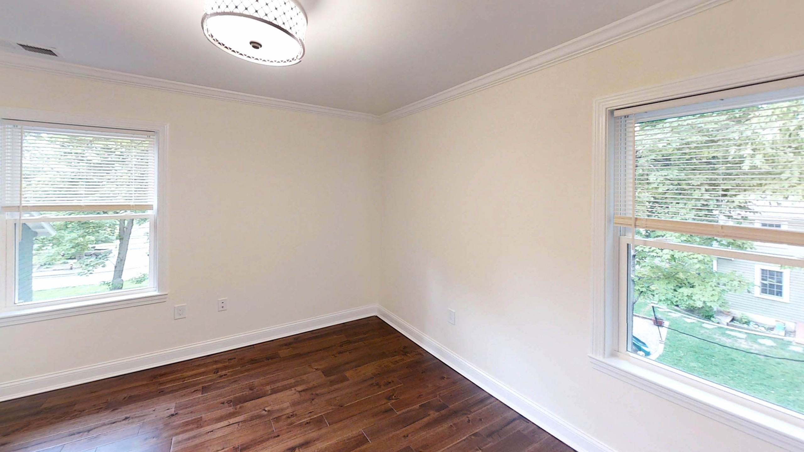 533 Summer Ave U2