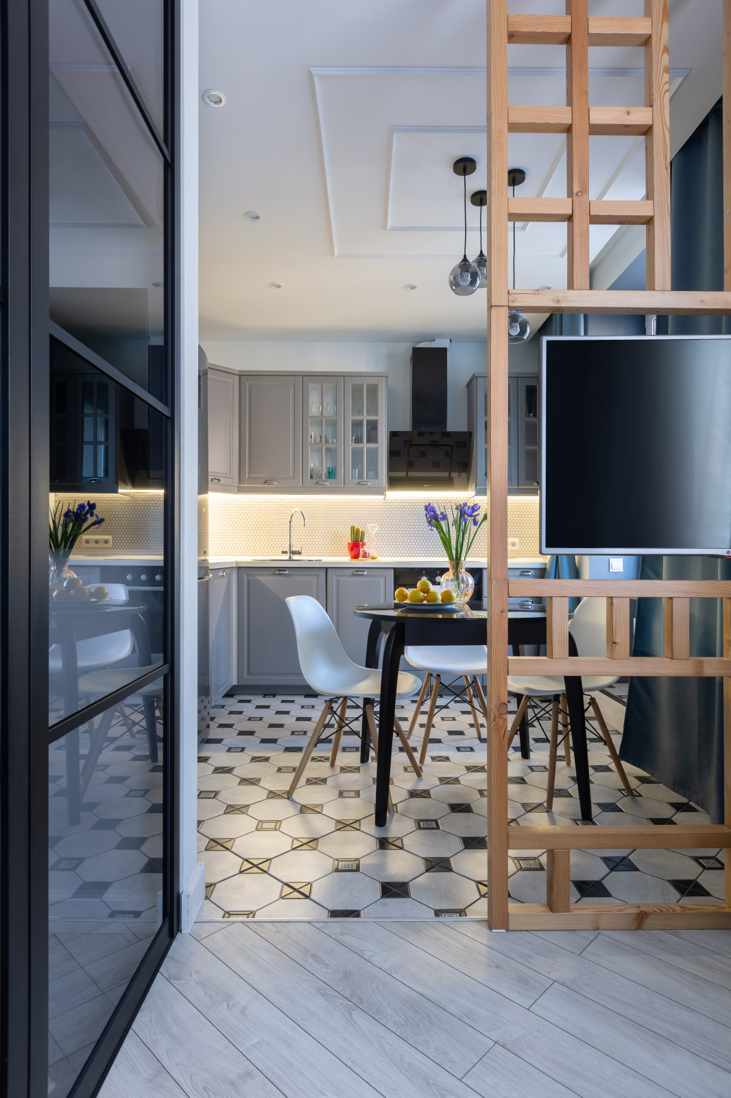 Дизайн-проект квартиры в ЖК "Новый Оккервиль" Минимализм с яркими акцентами 36м2