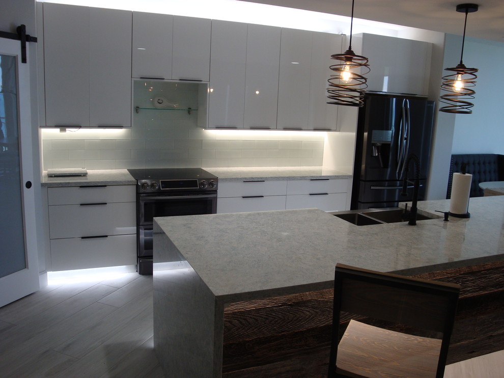 Inspiration for a contemporary kitchen remodel in Miami