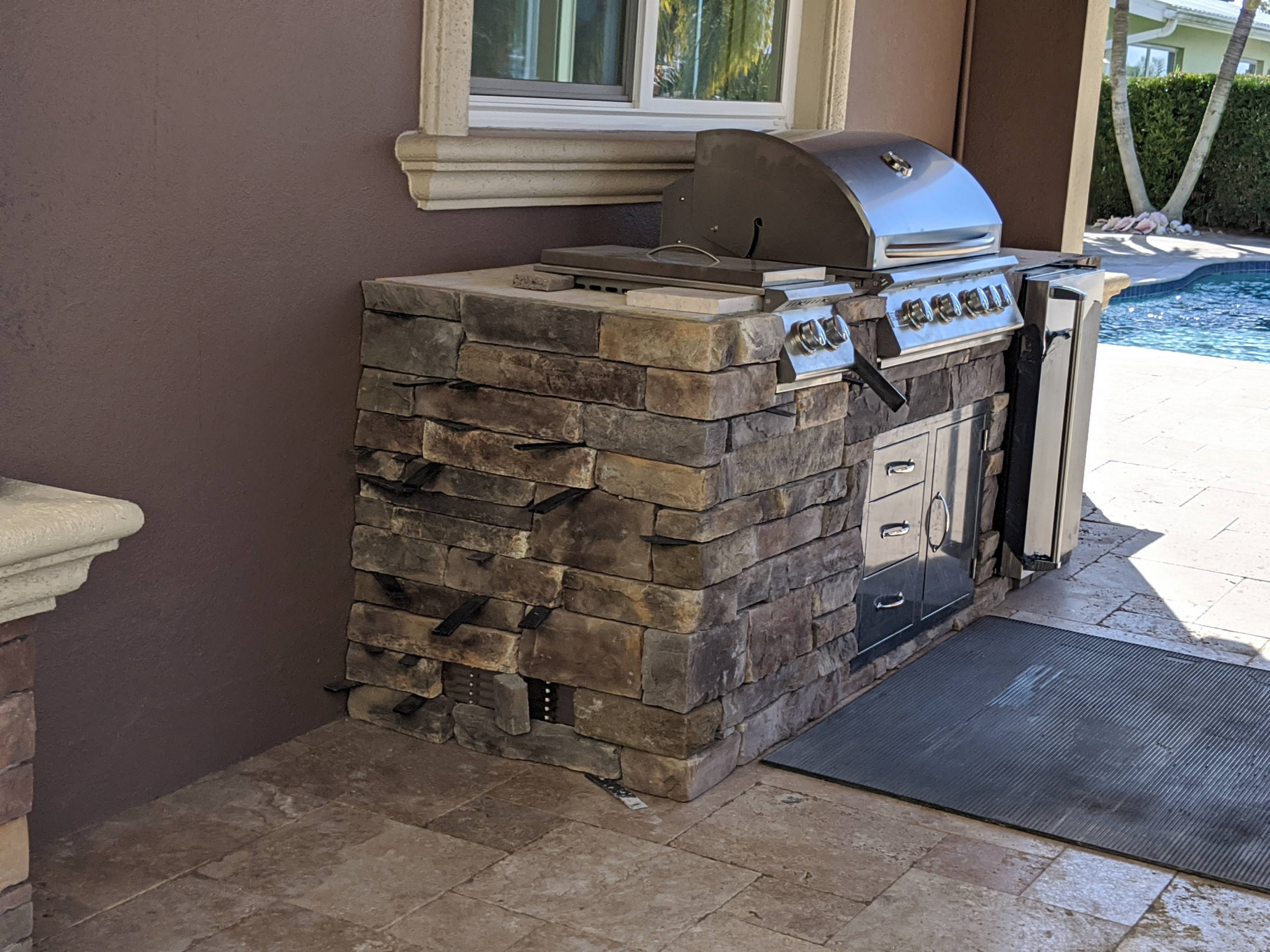 Outdoor Kitchen 8 footer