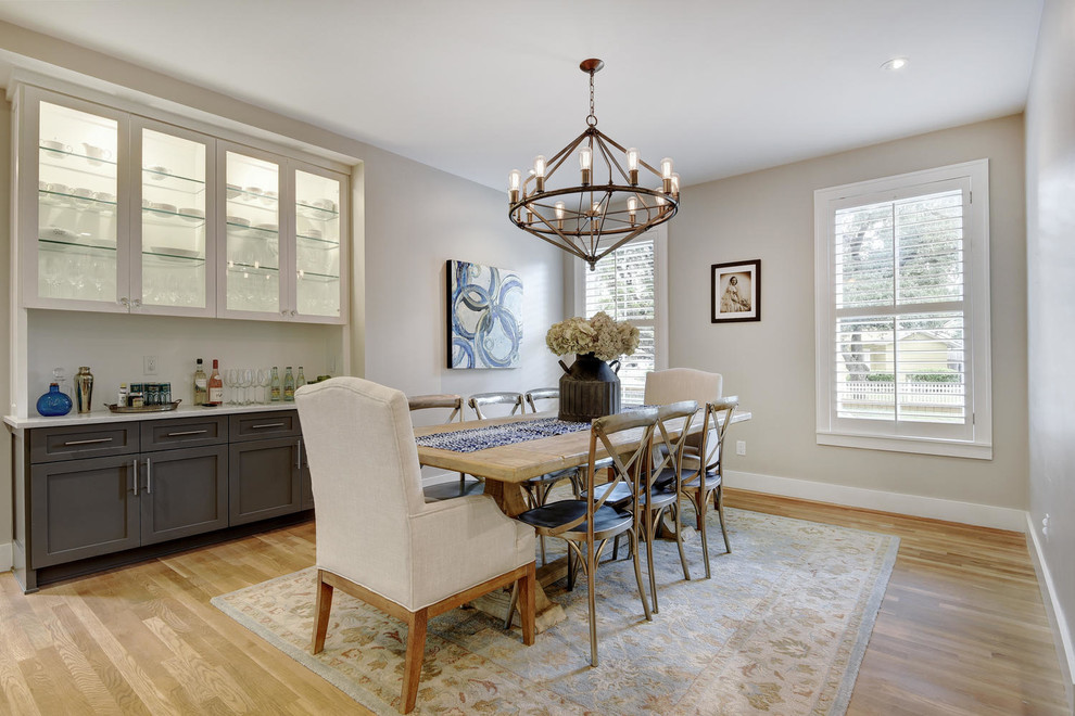 Design ideas for a transitional dining room in Austin.