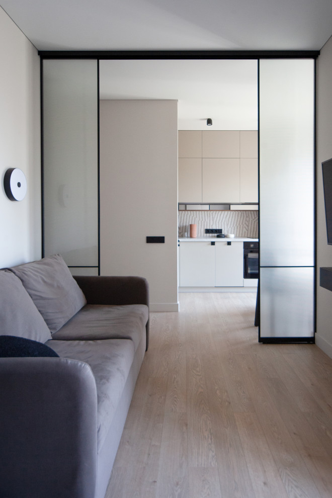 Однушка на набережной