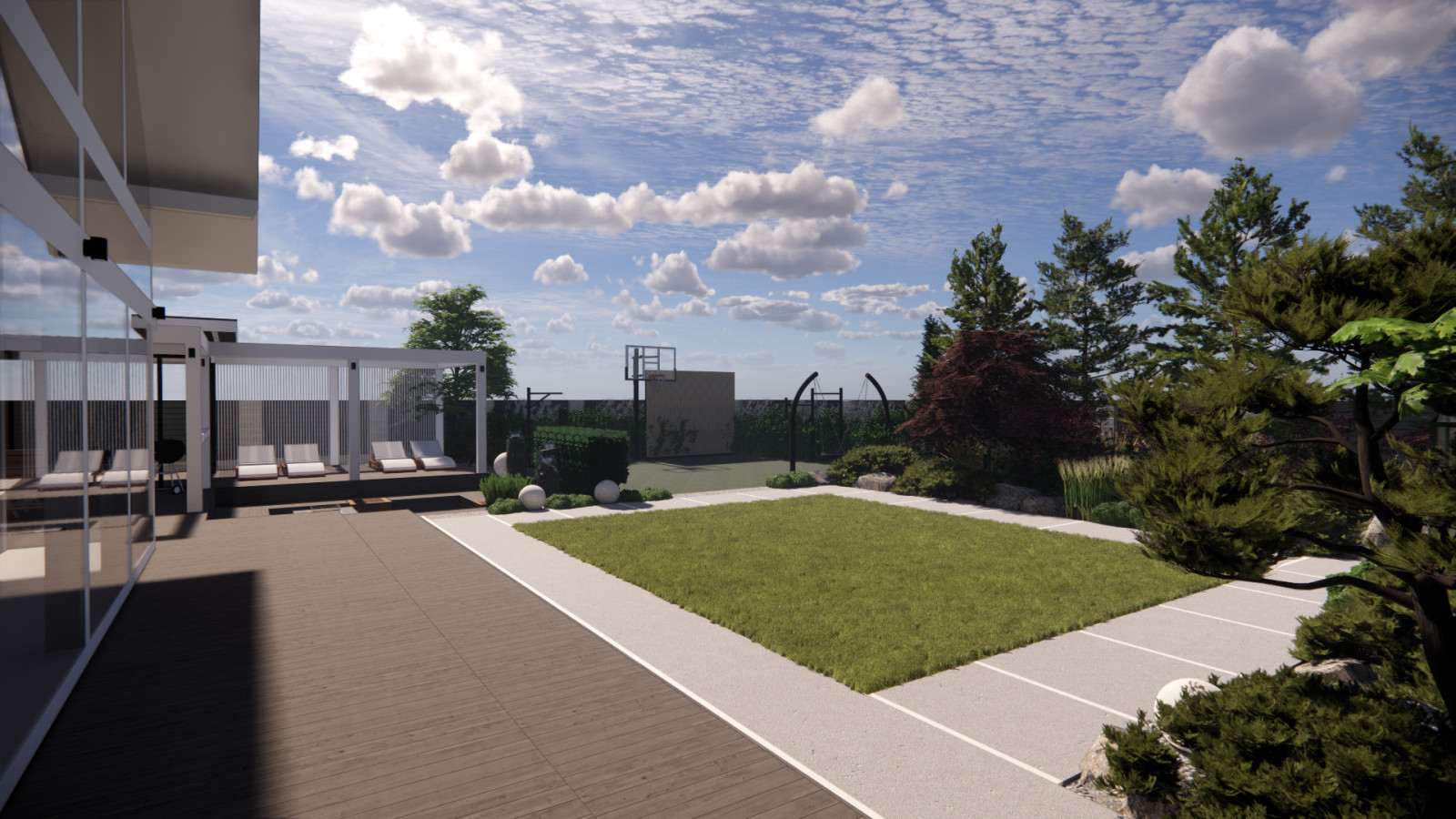 Поляна перед домом