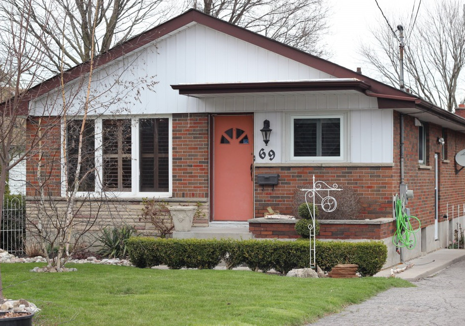Creating Curb Appeal
