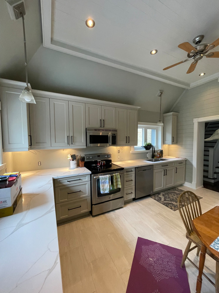Pall Mall - Traditional Kitchen Remodel - London, ON