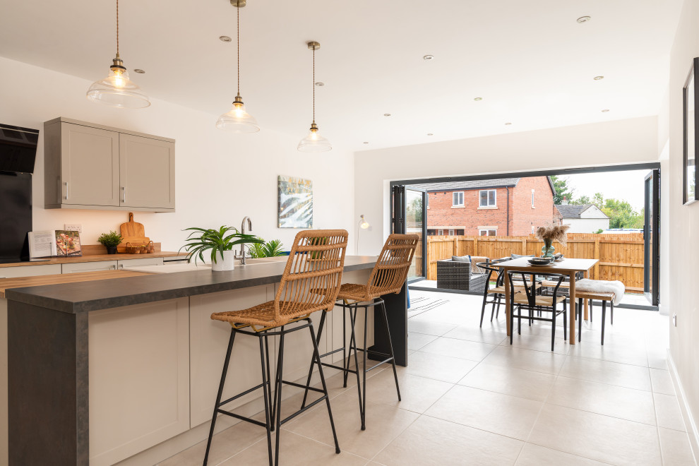 Holly Road - New Build - Stage to Sell