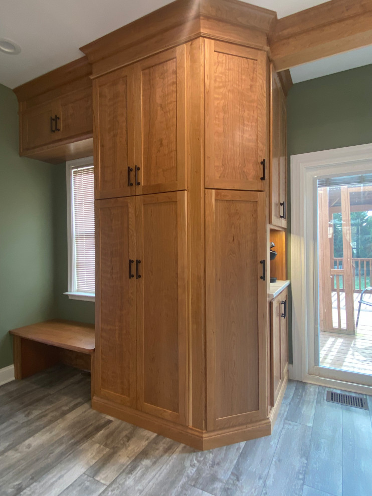 Home design - transitional home design idea in DC Metro