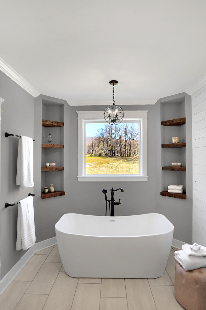 Design ideas for a country bathroom in Other.