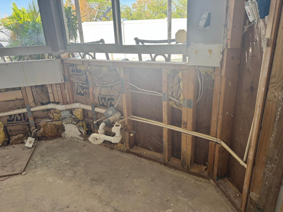 Storm Damage Repair and Renovation - St.Petersburg 1