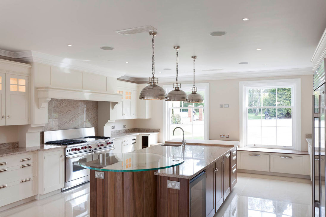 BISHOPSHEATH ENGLEFIELD GREEN